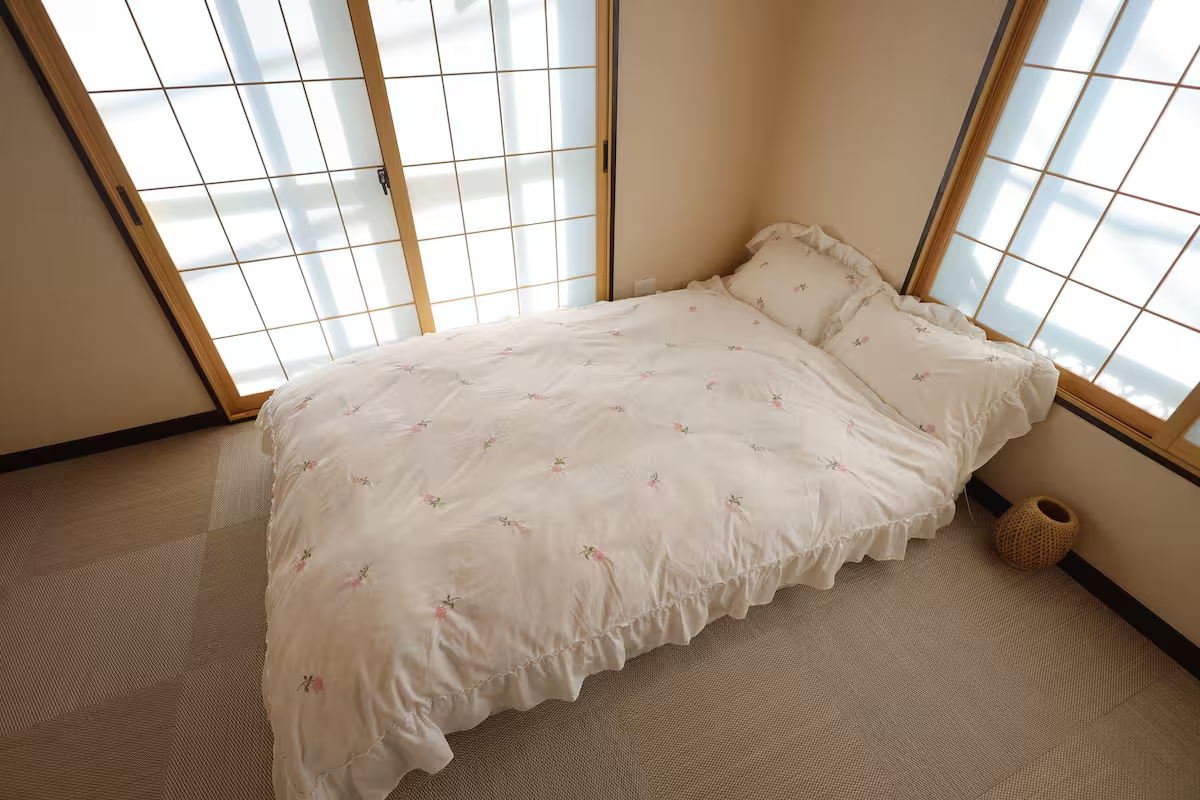 Aila House second bedroom photo