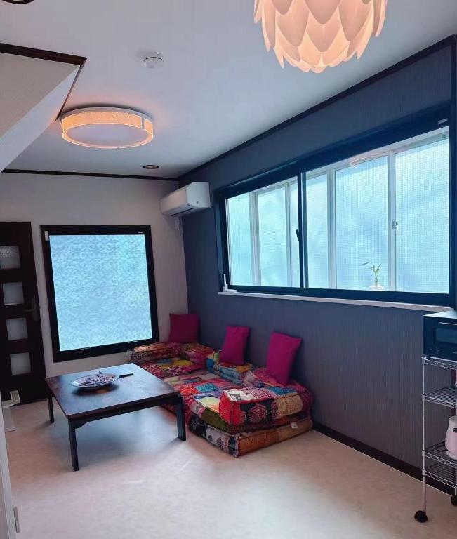 Aila House living room photo